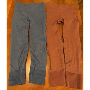 Lululemon Lot Of 2 Womens 6 Ebb To Street Compression Seamless Pant Blue/Purple